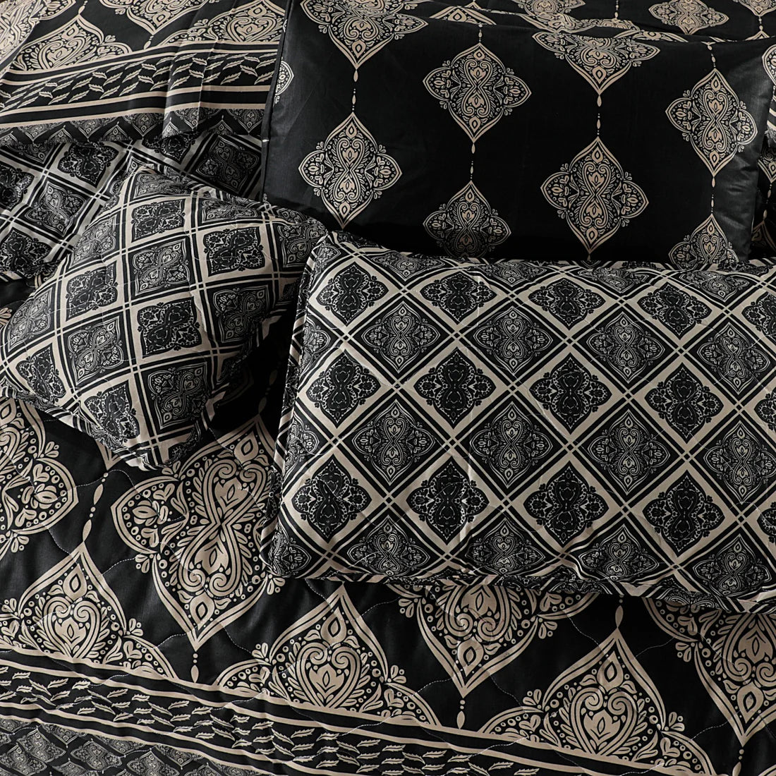 7PC COMFORTER SET HB-1617