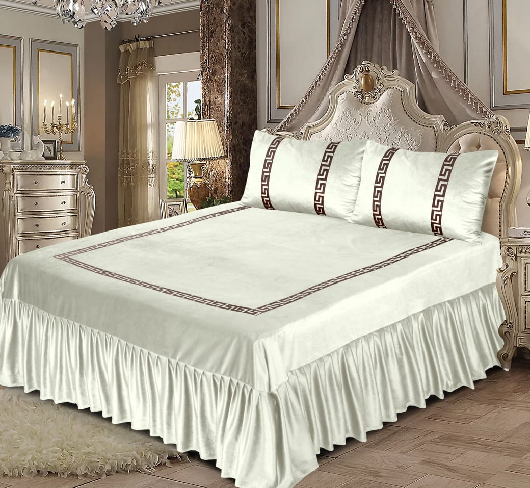 Shine Velvet Applique Bridal Bedset- Cream