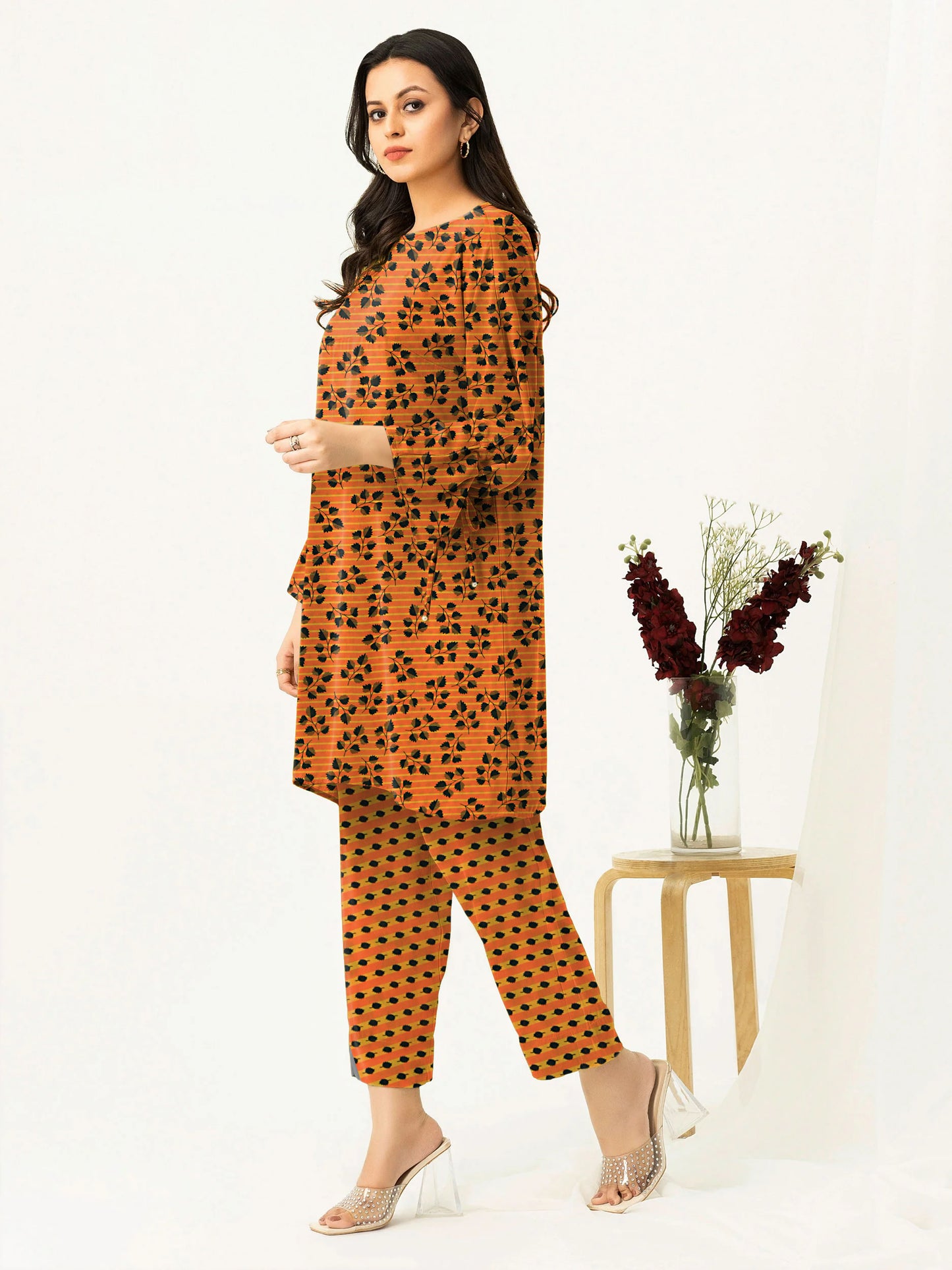 Loral Prints Ladies Suit 2 PCs Un-Stitched D-45